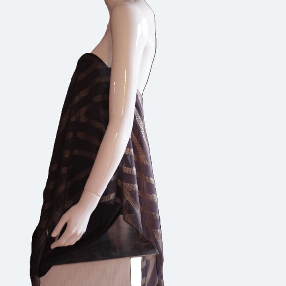 Le Chateau strapless dress asymmetric Draped with gold chevron pattern - Picture 2 of 5